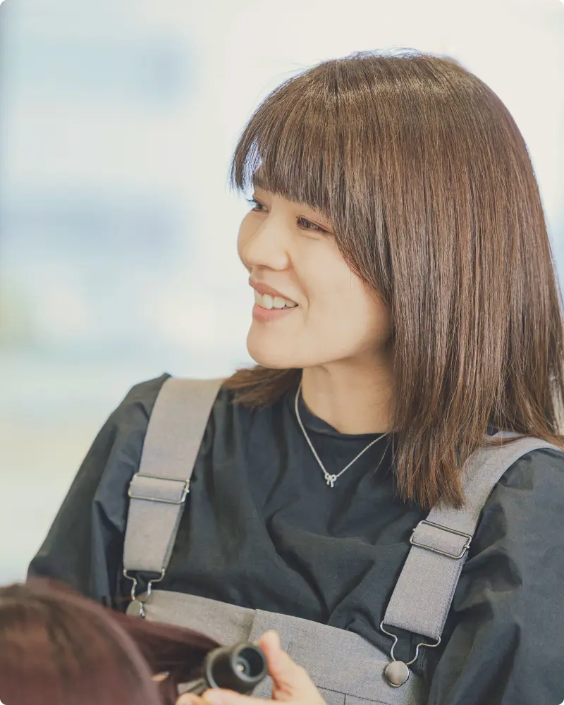 スタッフのアップ写真